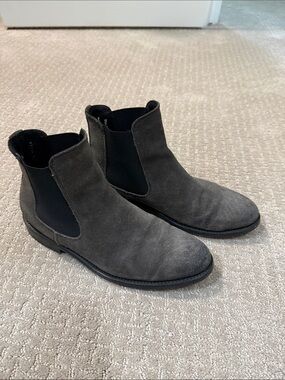 Thursday Boot Company Men's Charcoal Suede Chelsea Boots